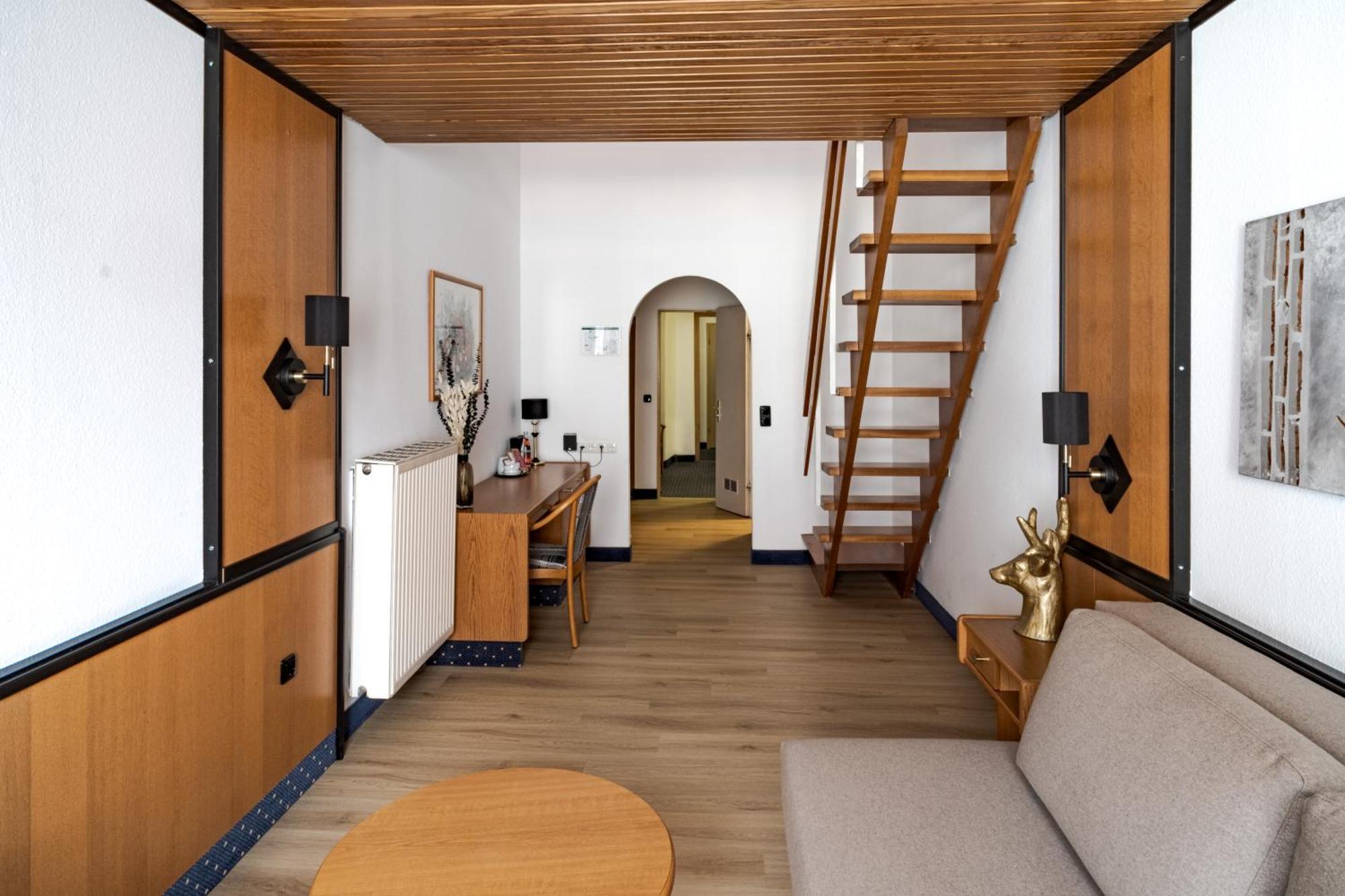 Hotel Goldener Hirsch كاوفبويرن المظهر الخارجي الصورة