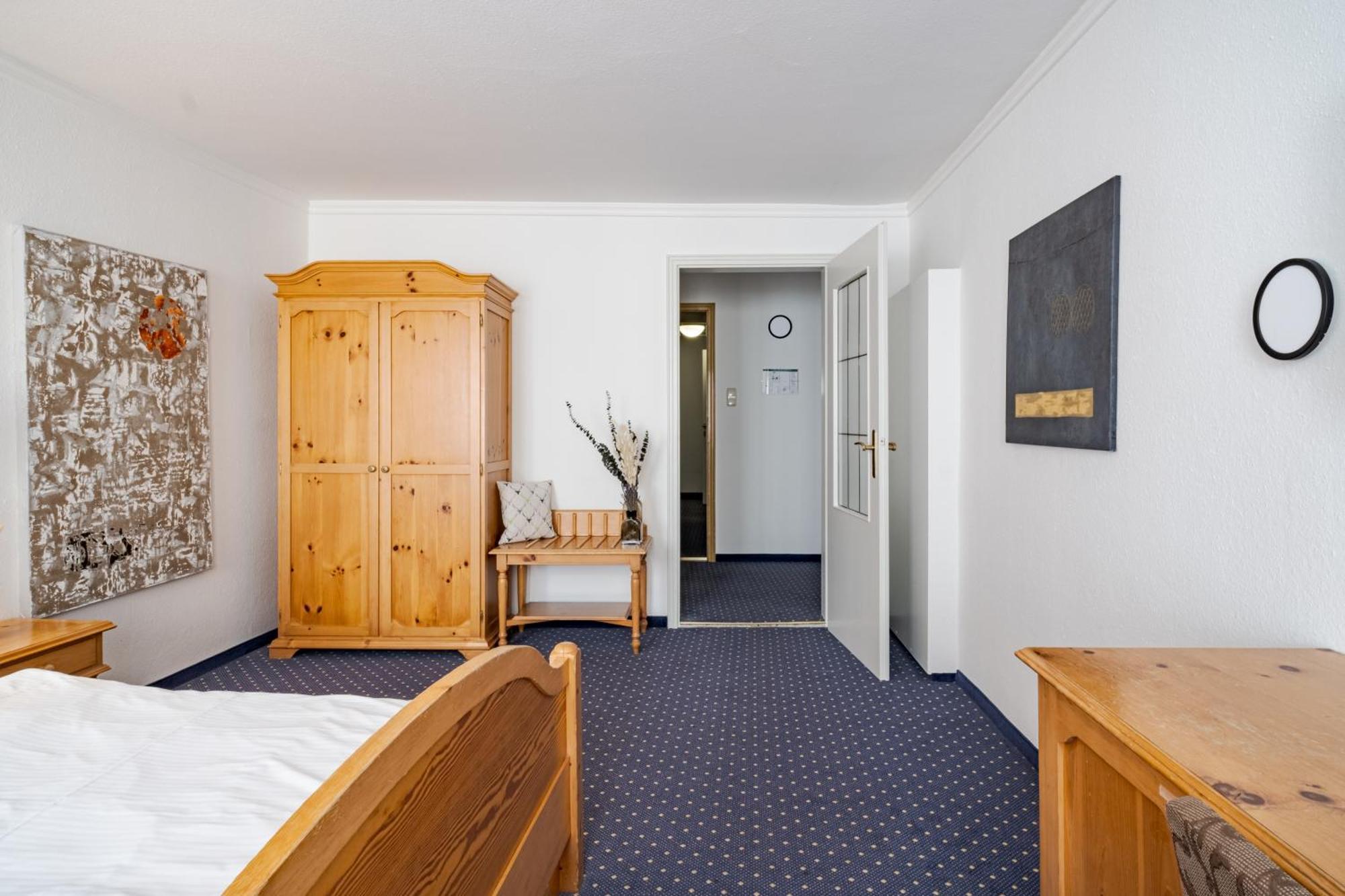 Hotel Goldener Hirsch كاوفبويرن الغرفة الصورة